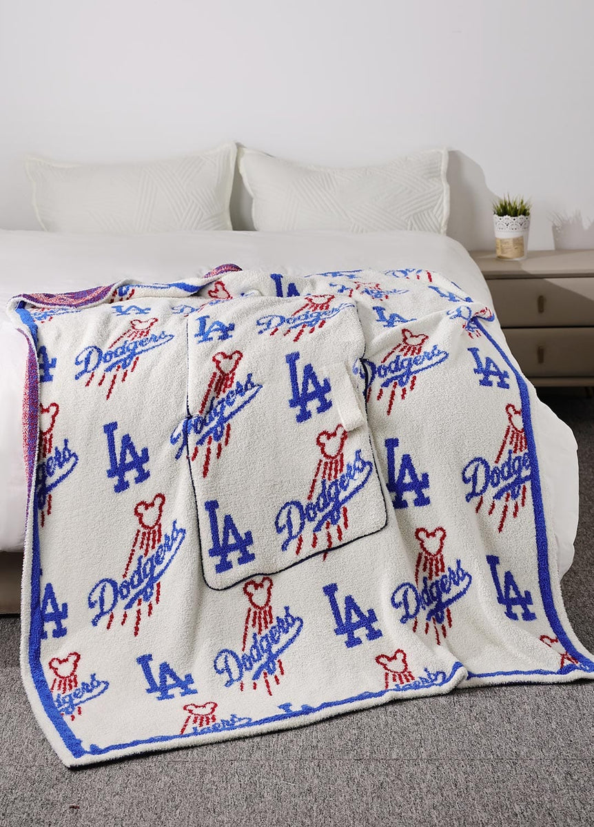 Mickey Dodger Pattern Travel Blanket